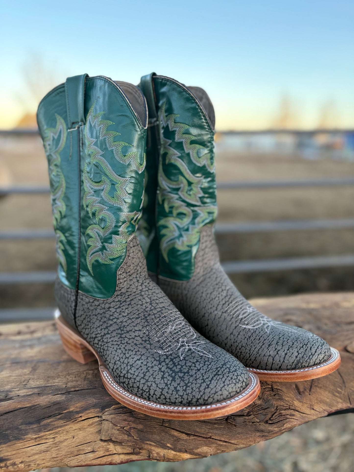 Grey Bull Neck Round Toe Boots